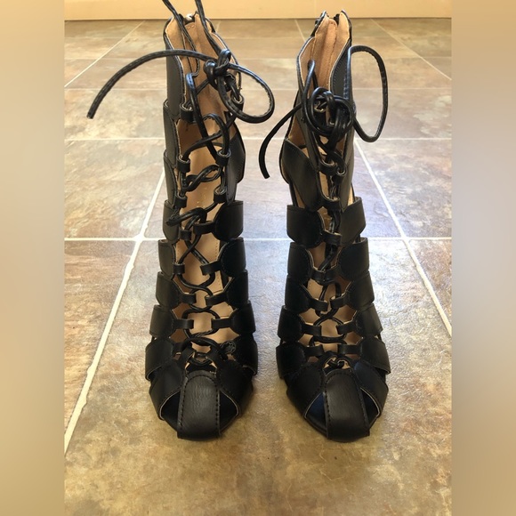 LILIANA HIGH HEEL BOOTIES SIZE: 8.5 - Picture 3 of 8